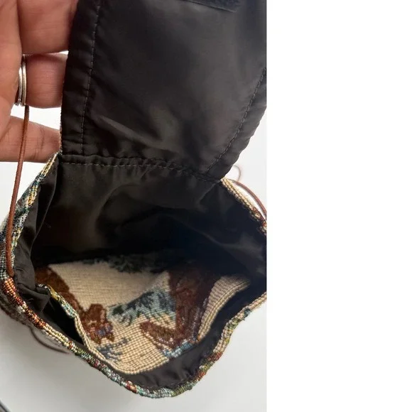 Vintage Style Horse Tapestry Crossbody Bag with Brown Fringe Western Boho Pouch - Picture 7 of 7